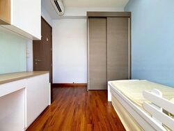 Sunrise Avenue (D28), Terrace #453273751